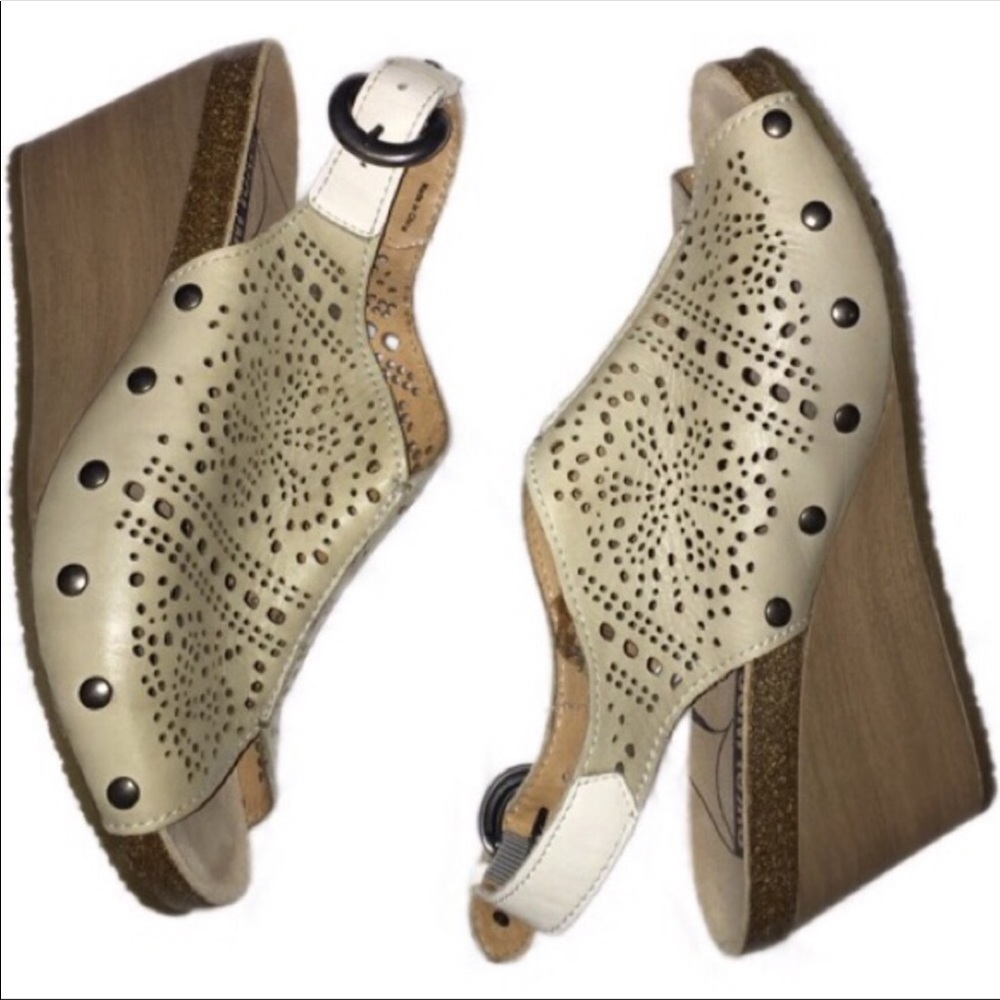 Pikolinos sandals size 39